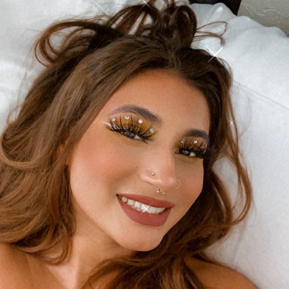 Meet your Posher, Sofia